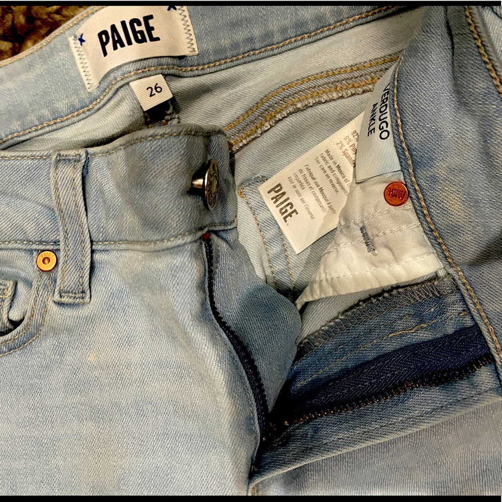 Paige Super Light Blue Jeans size 26